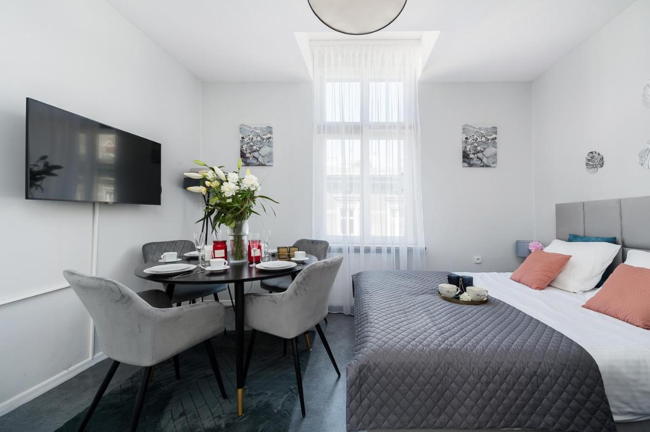 Hotel apartamentowy W11 - Loftaffair